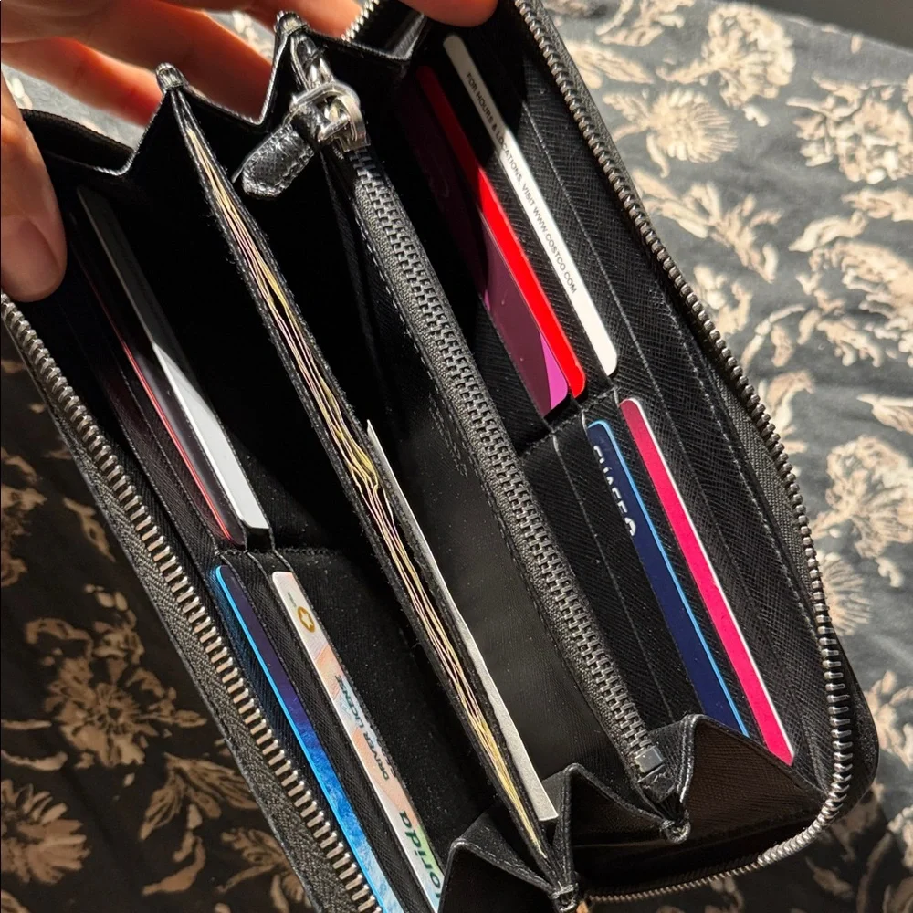 Prada Midnight Black Saffiano Wallet - Picture 3 of 4